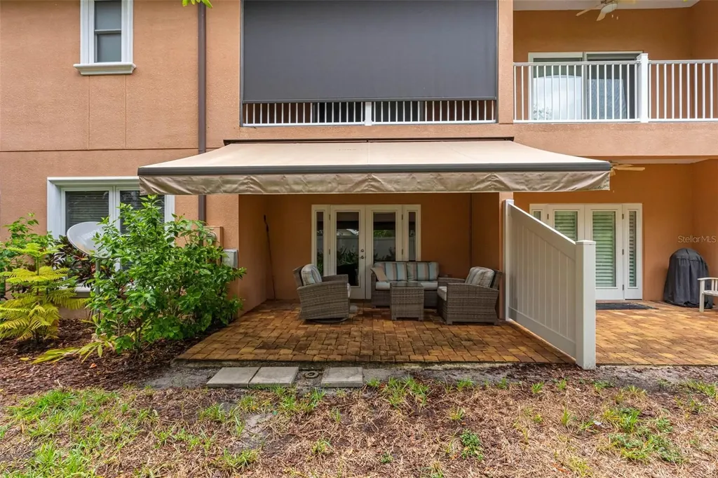 763 Date Palm Lane St Petersburg FL 33707