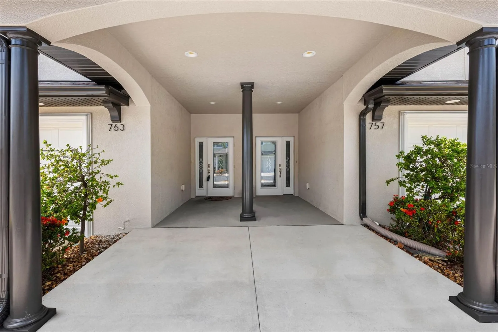 763 Date Palm Lane St Petersburg FL 33707