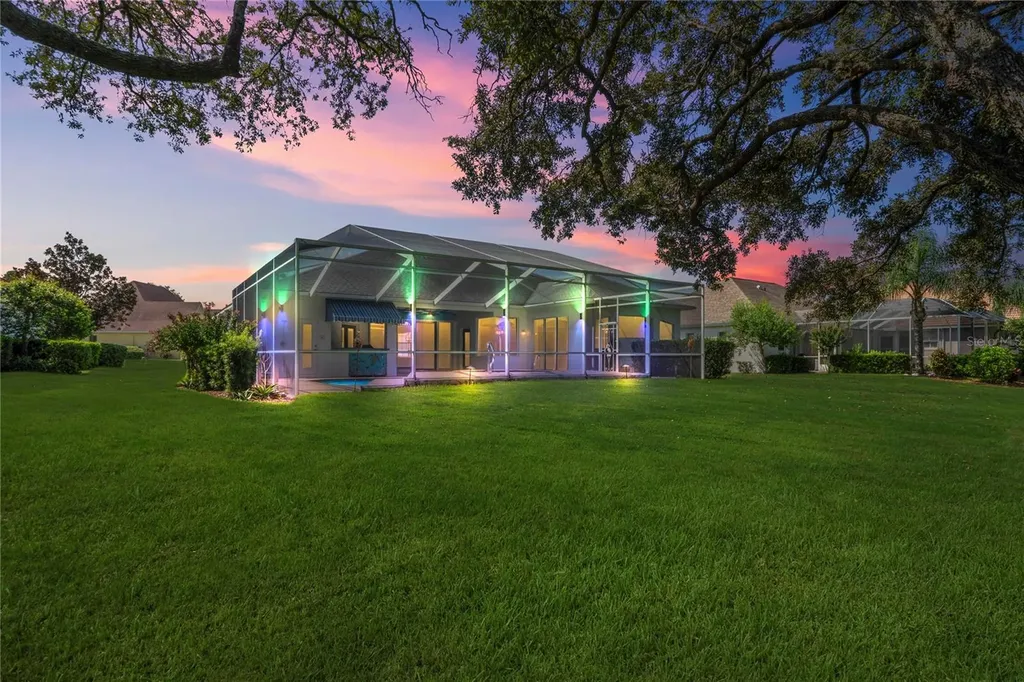 9219 Grand Cypress Drive Weeki Wachee FL 34613