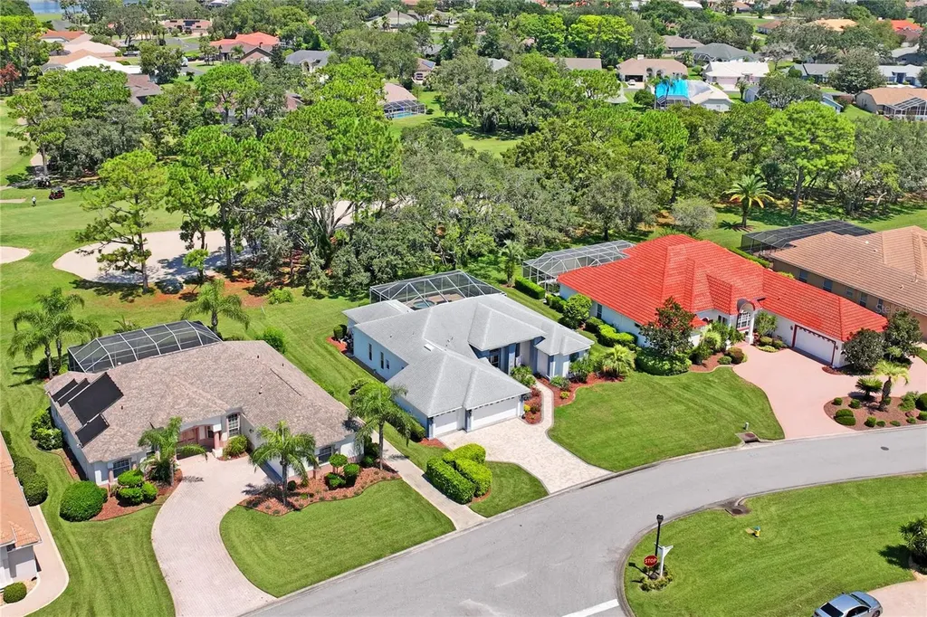 9219 Grand Cypress Drive Weeki Wachee FL 34613