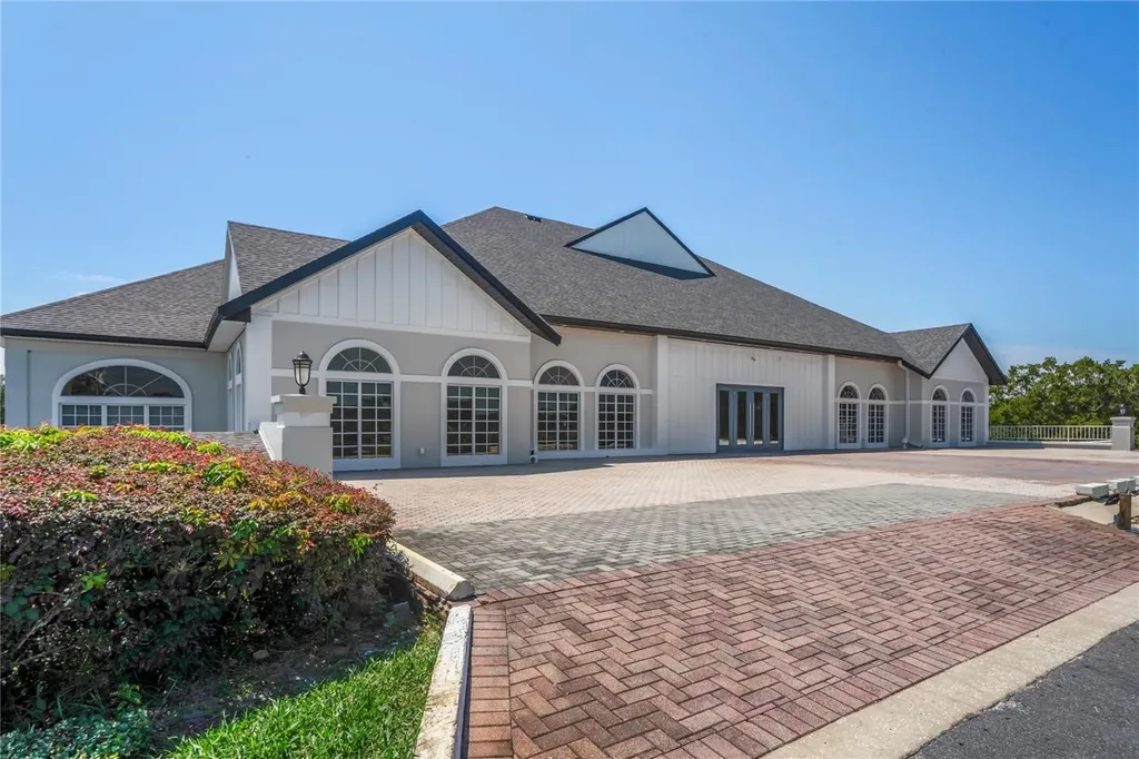 9219 Grand Cypress Drive Weeki Wachee FL 34613
