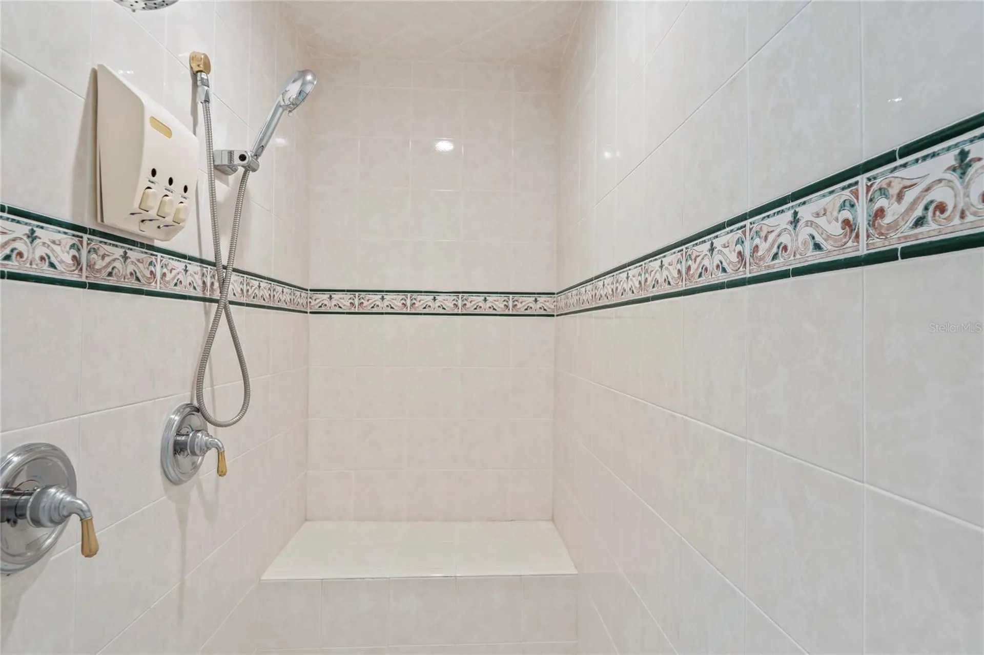 9219 Grand Cypress Drive Weeki Wachee FL 34613