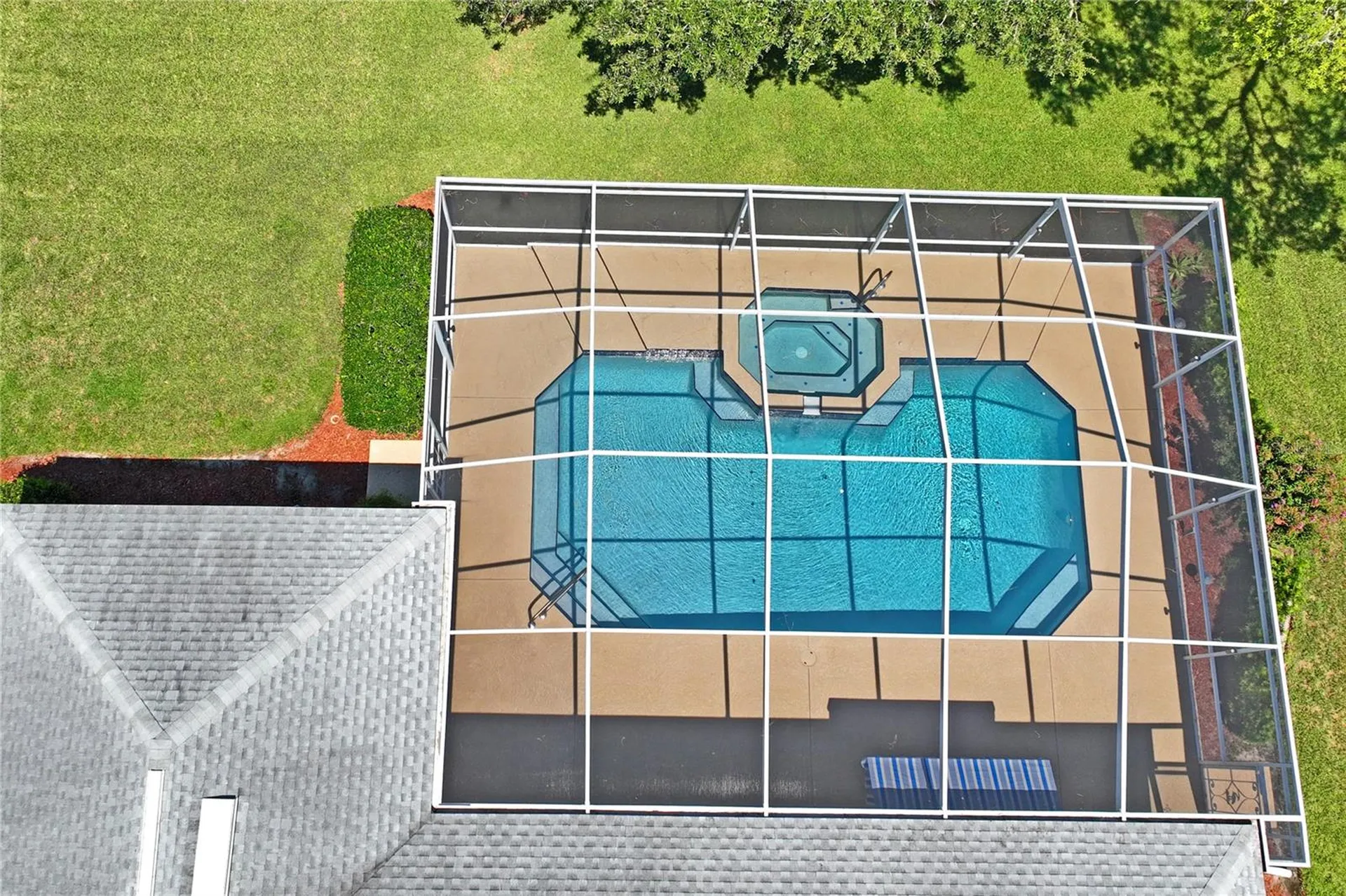 9219 Grand Cypress Drive Weeki Wachee FL 34613
