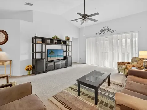 8360 Quimby Circle Davenport FL 33896