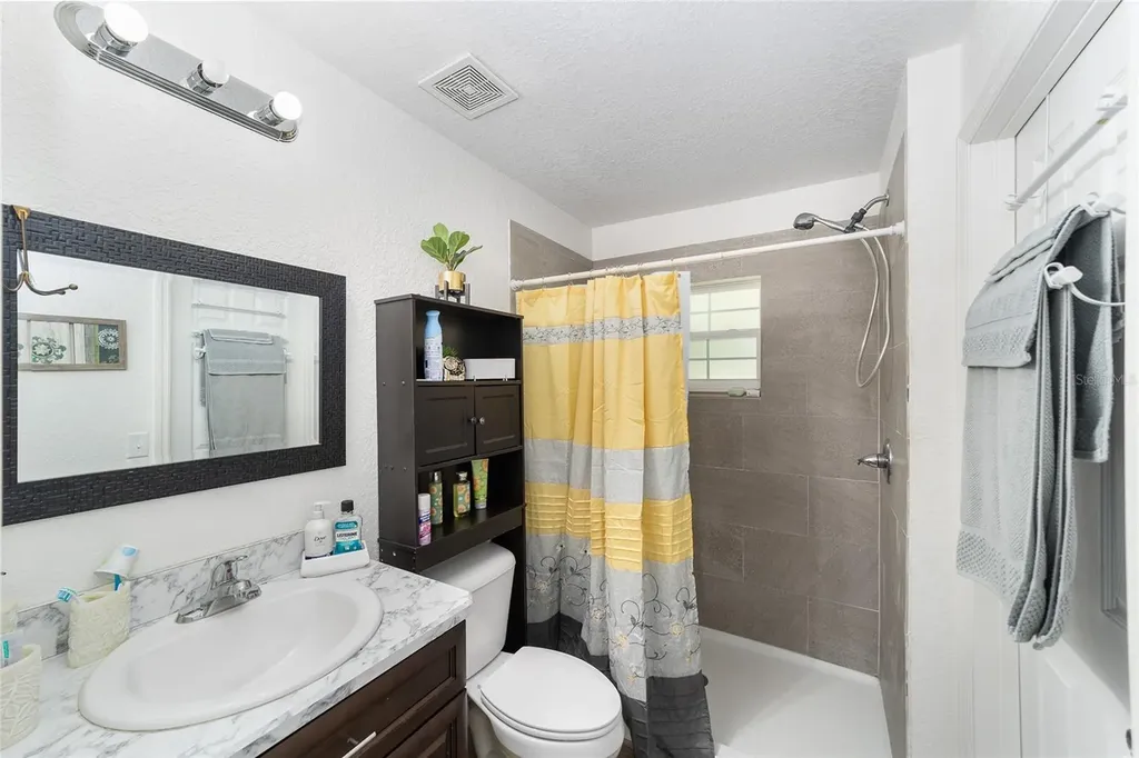 1720 NW 110th Court Ocala FL 34482
