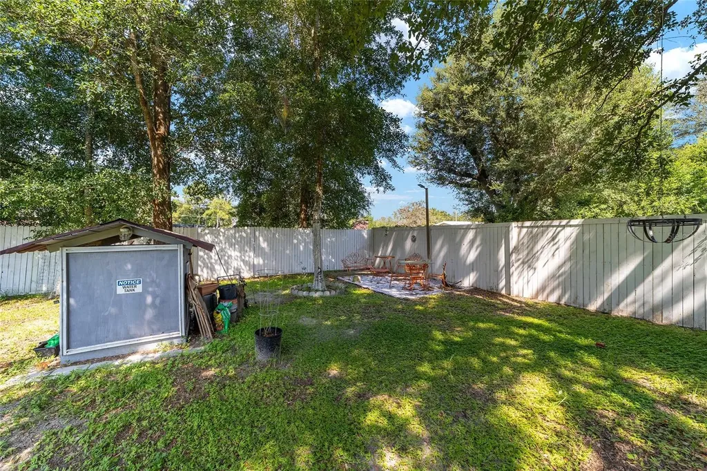 1720 NW 110th Court Ocala FL 34482
