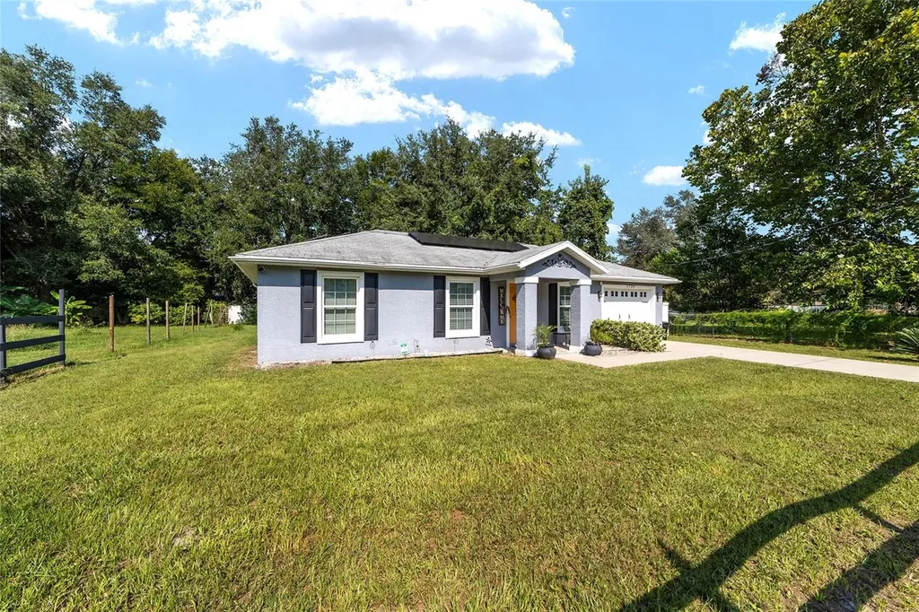 1720 NW 110th Court Ocala FL 34482