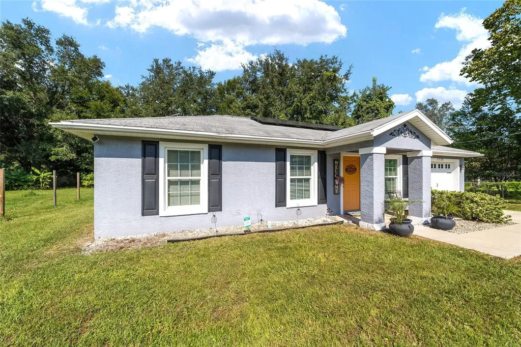 1720 NW 110th Court Ocala FL 34482