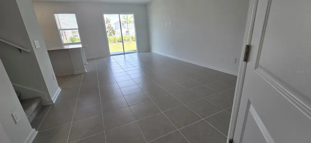 2661 Skyline Loop Kissimmee FL 34758