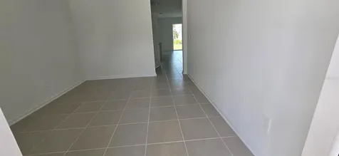 2661 Skyline Loop Kissimmee FL 34758