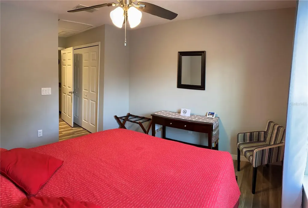2336-2338 E Jersey Avenue Orlando FL 32806