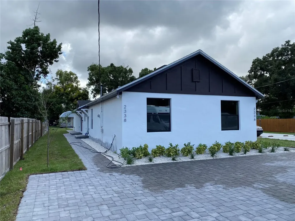 2336-2338 E Jersey Avenue Orlando FL 32806
