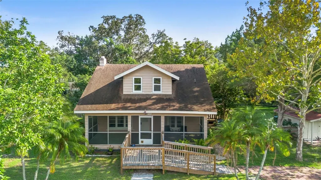 245 W Magnolia Street Clermont FL 34711