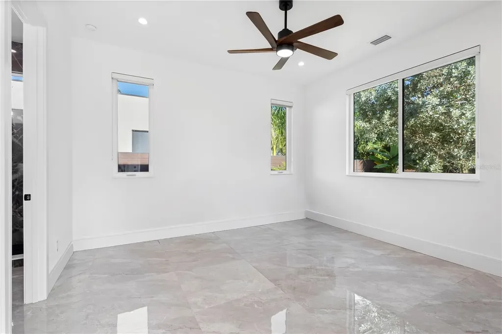 2456 Missara Lane Sarasota FL 34231