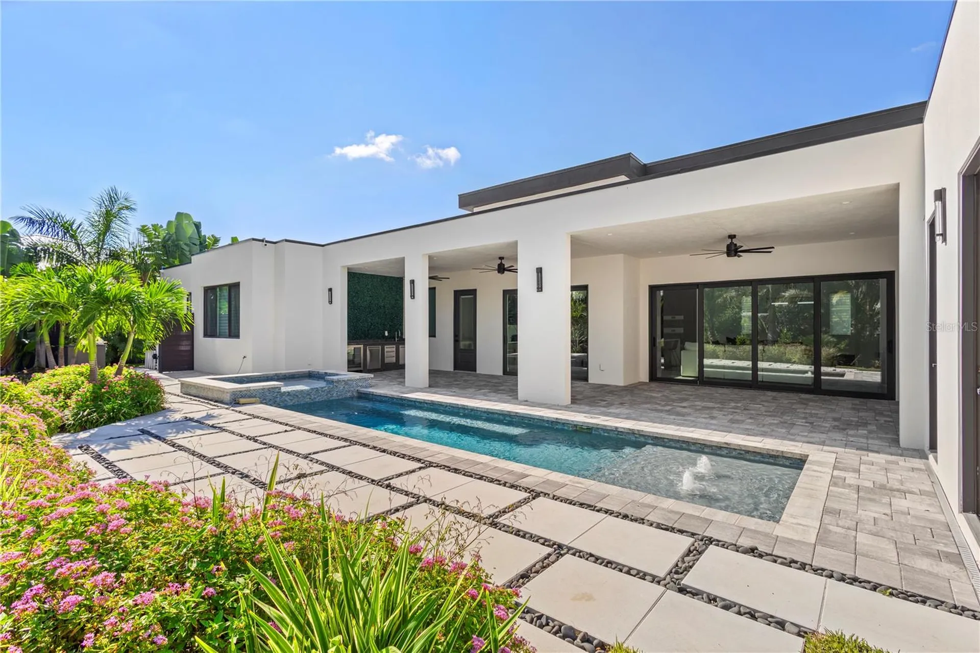 2456 Missara Lane Sarasota FL 34231
