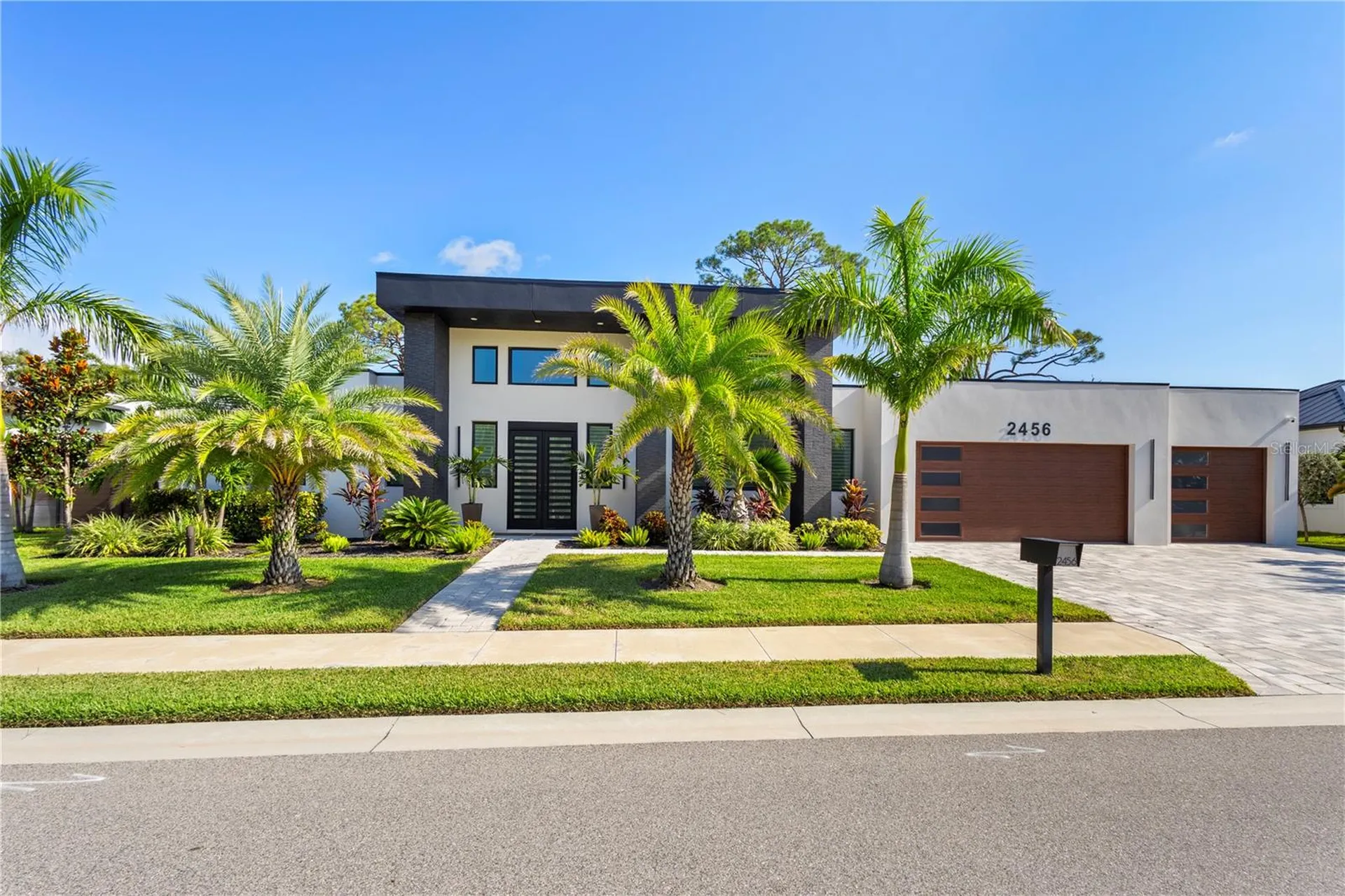 2456 Missara Lane Sarasota FL 34231