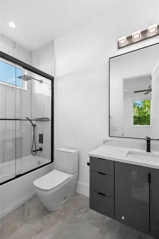 2456 Missara Lane Sarasota FL 34231