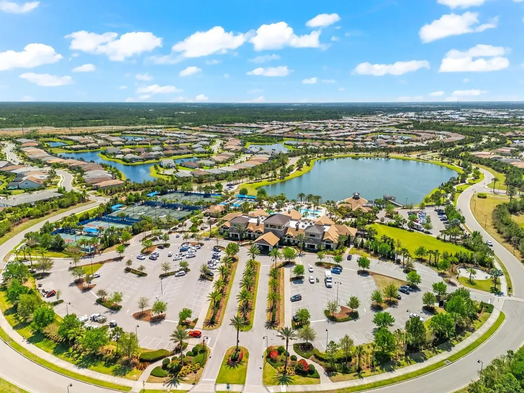 17916 Northwood Place Lakewood Ranch FL 34202