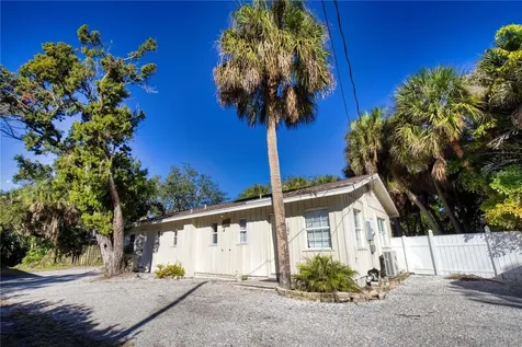 160 Garden Lane Sarasota FL 34242