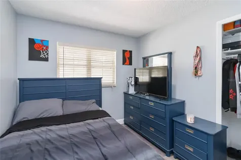 1115 S Alder Avenue Orlando FL 32807