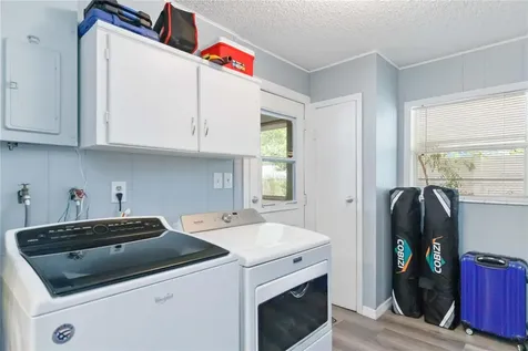 1115 S Alder Avenue Orlando FL 32807