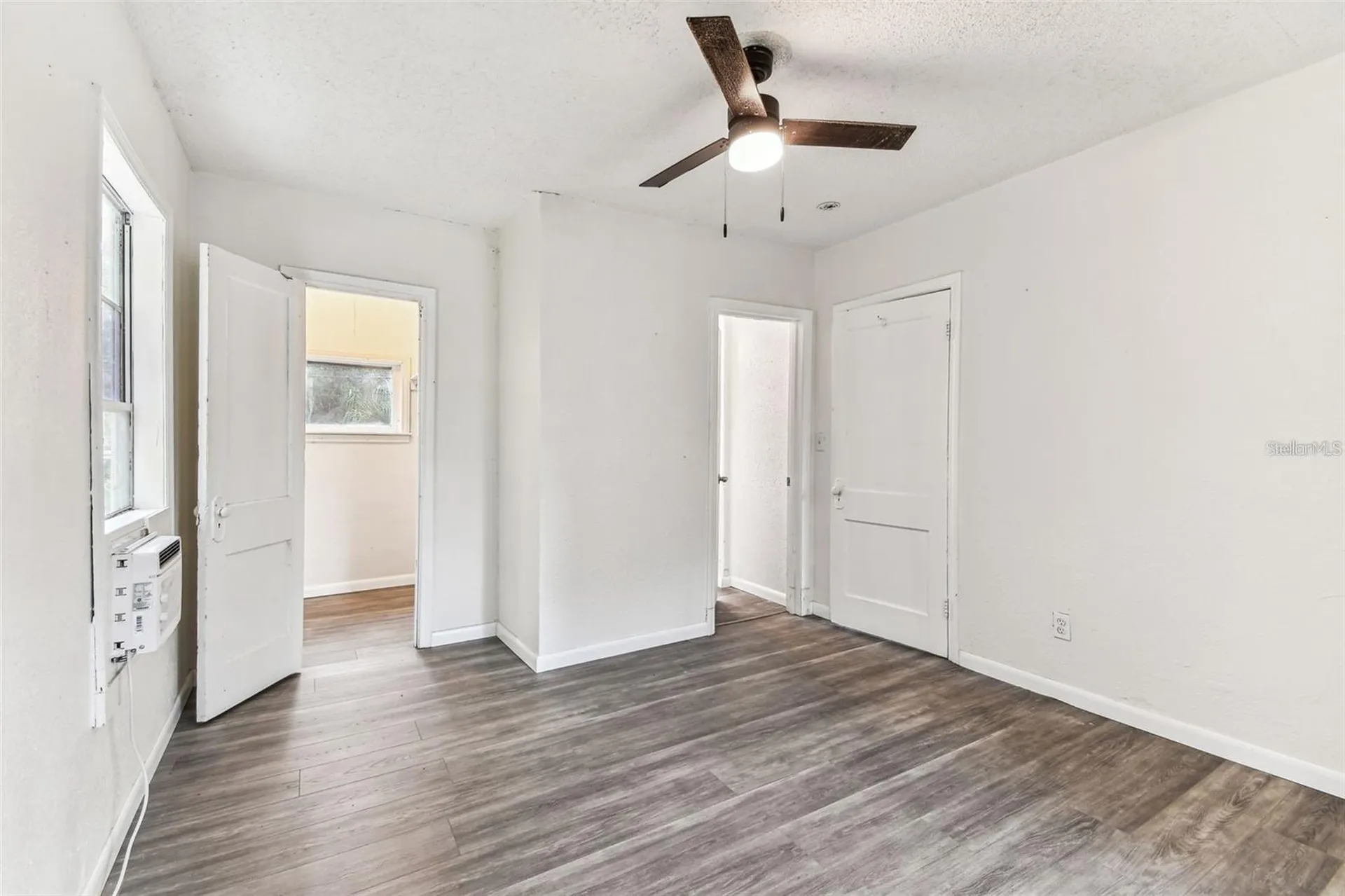 2329 7th Street S St Petersburg FL 33705