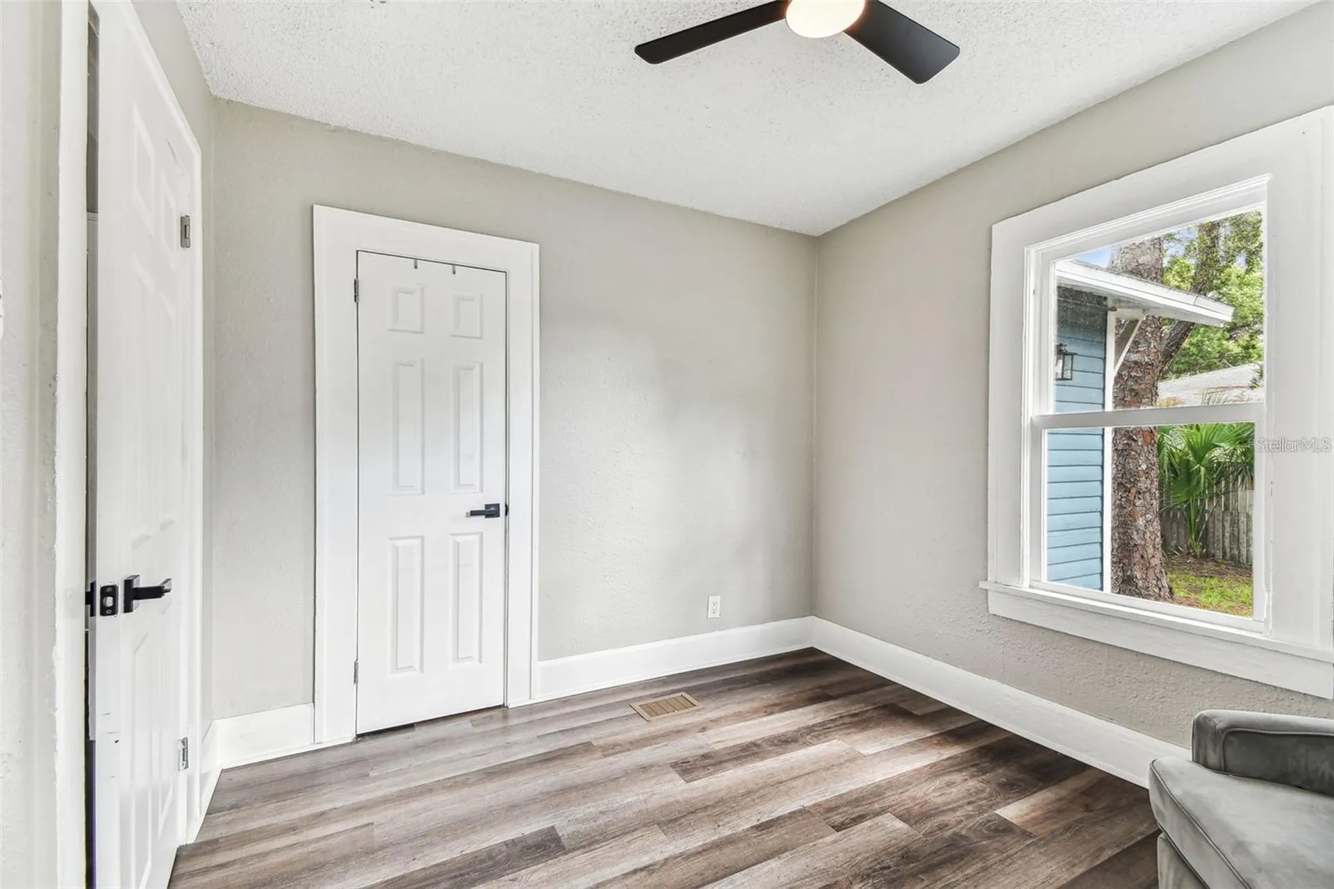 2329 7th Street S St Petersburg FL 33705