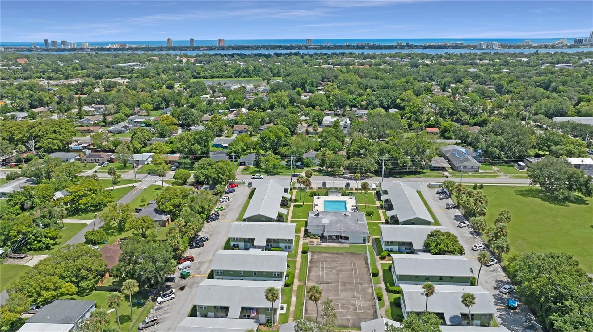 840 Center Avenue Daytona Beach FL 32117