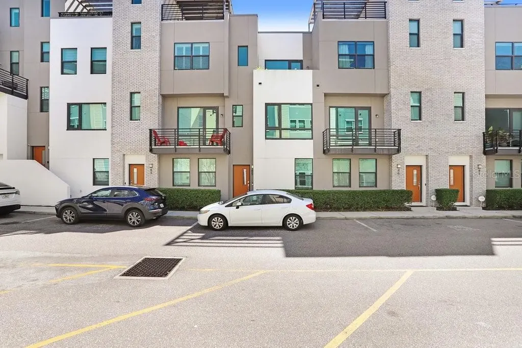 2511 N Grady Avenue Tampa FL 33607