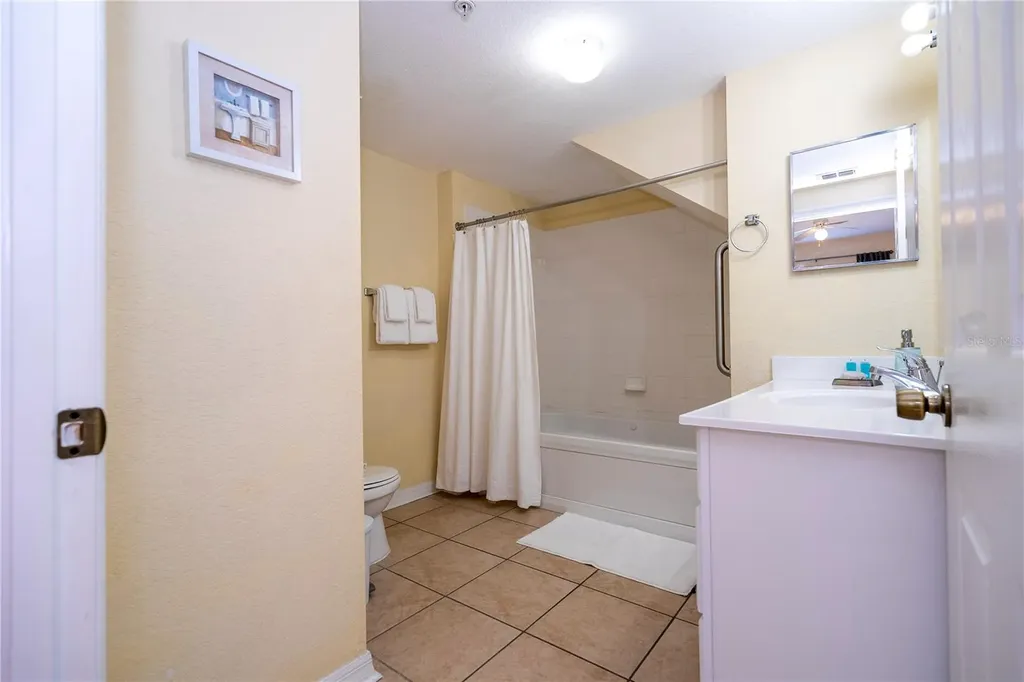 4011 Venetian Bay Drive Kissimmee FL 34741