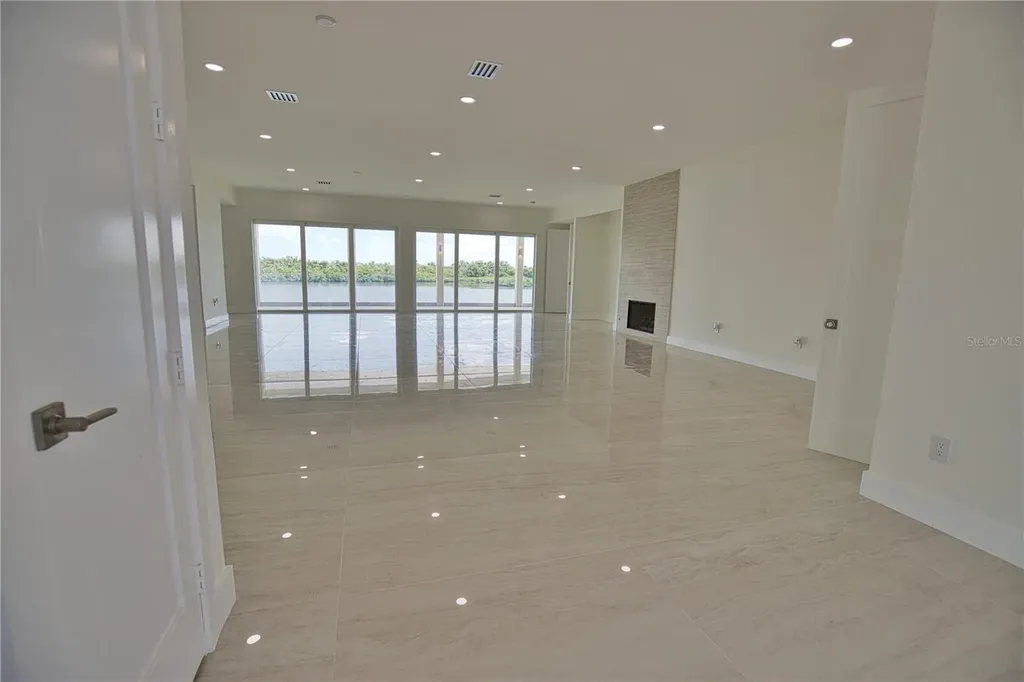 13064 Via Flavia Placida FL 33946