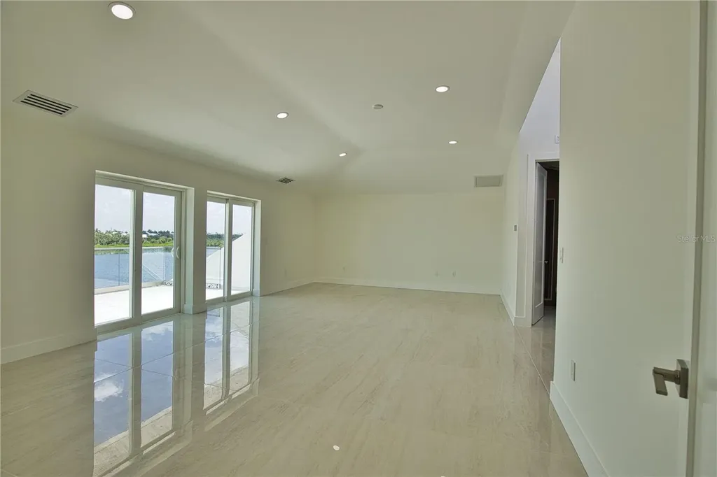 13064 Via Flavia Placida FL 33946