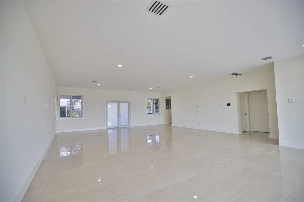13064 Via Flavia Placida FL 33946