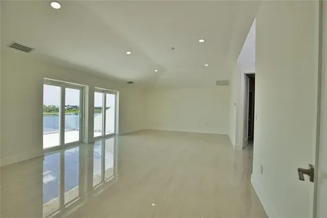 13064 Via Flavia Placida FL 33946