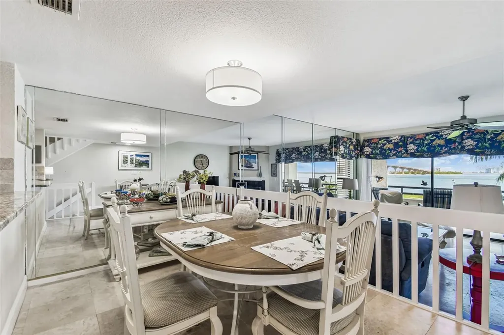127 1st Street E Tierra Verde FL 33715
