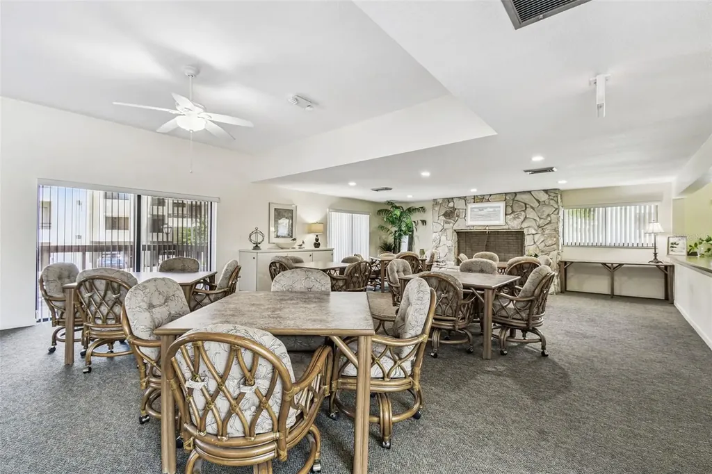 127 1st Street E Tierra Verde FL 33715