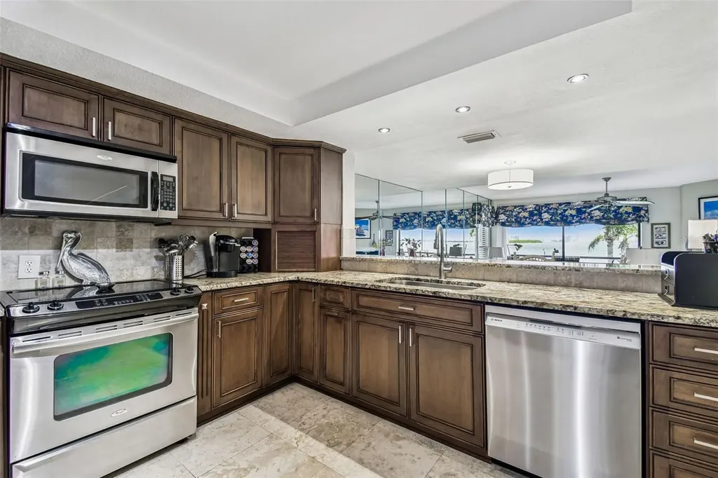 127 1st Street E Tierra Verde FL 33715