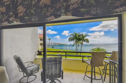 127 1st Street E Tierra Verde FL 33715