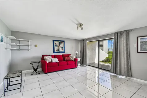 127 1st Street E Tierra Verde FL 33715