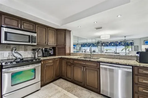 127 1st Street E Tierra Verde FL 33715