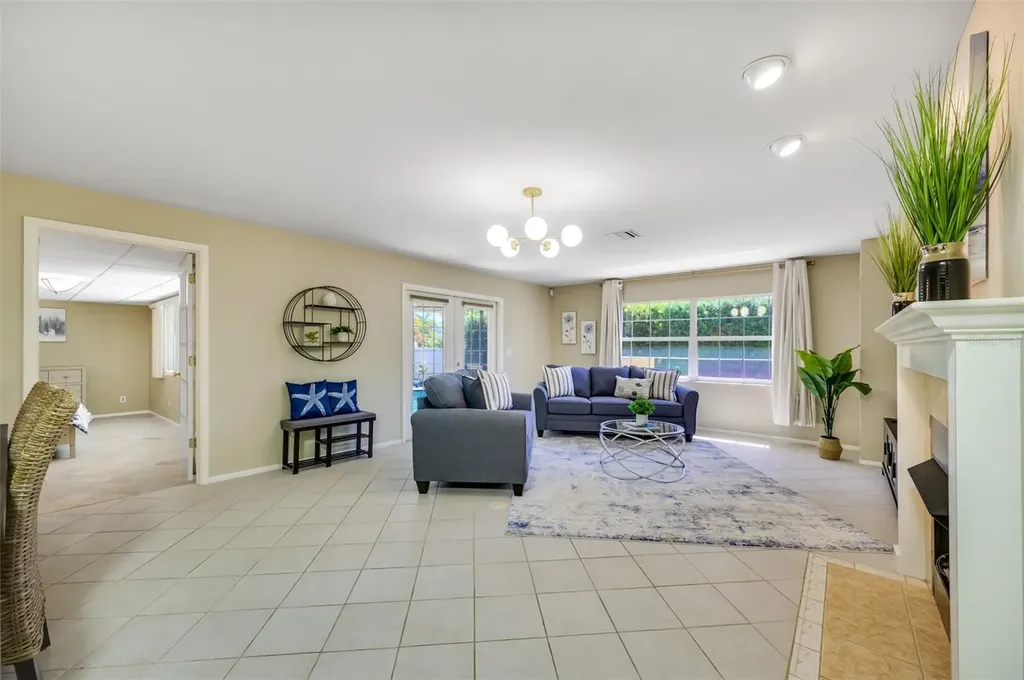 11290 142nd Street Largo FL 33774