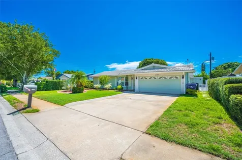 11290 142nd Street Largo FL 33774