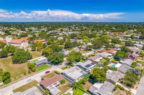 11290 142nd Street Largo FL 33774