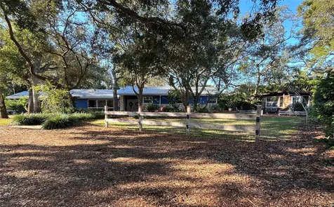 1880 Belleair Road Clearwater FL 33764
