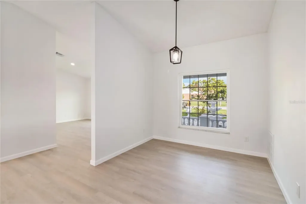 371 Buttonwood Drive Kissimmee FL 34743