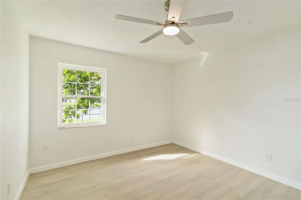 371 Buttonwood Drive Kissimmee FL 34743