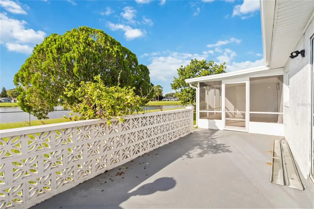 371 Buttonwood Drive Kissimmee FL 34743