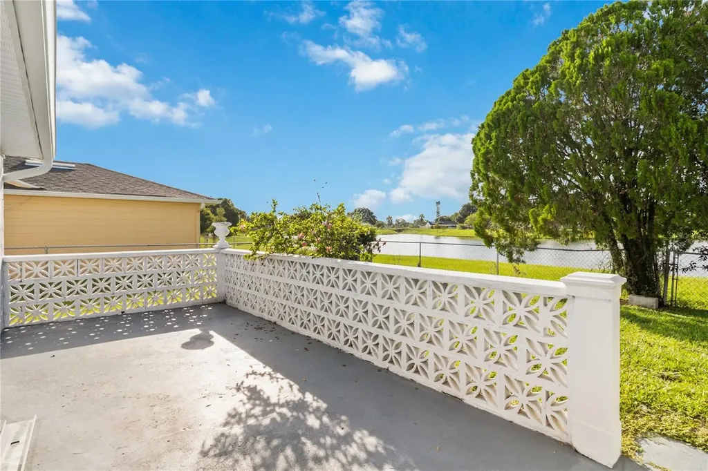 371 Buttonwood Drive Kissimmee FL 34743