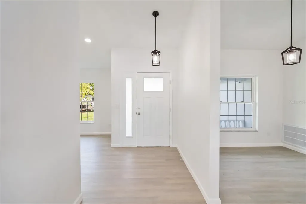 371 Buttonwood Drive Kissimmee FL 34743