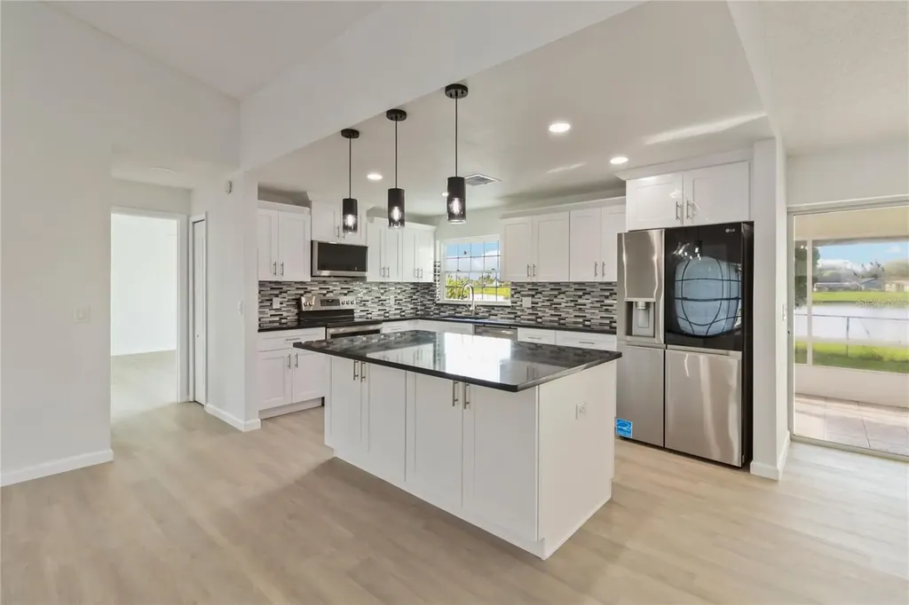 371 Buttonwood Drive Kissimmee FL 34743